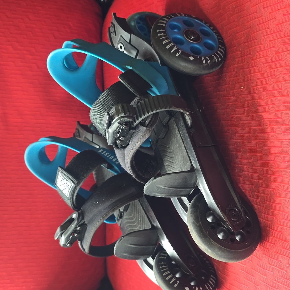 Cardiff Cruiser small Inline Skates Blue Black